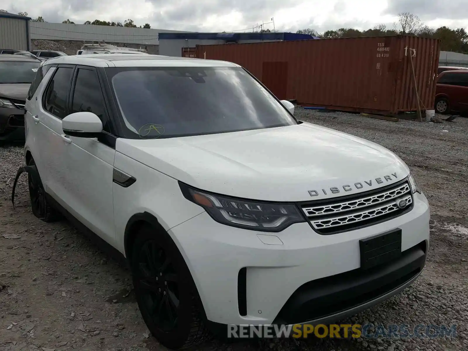 1 Photograph of a damaged car SALRR2RV1K2400270 LAND ROVER DISCOVERY 2019