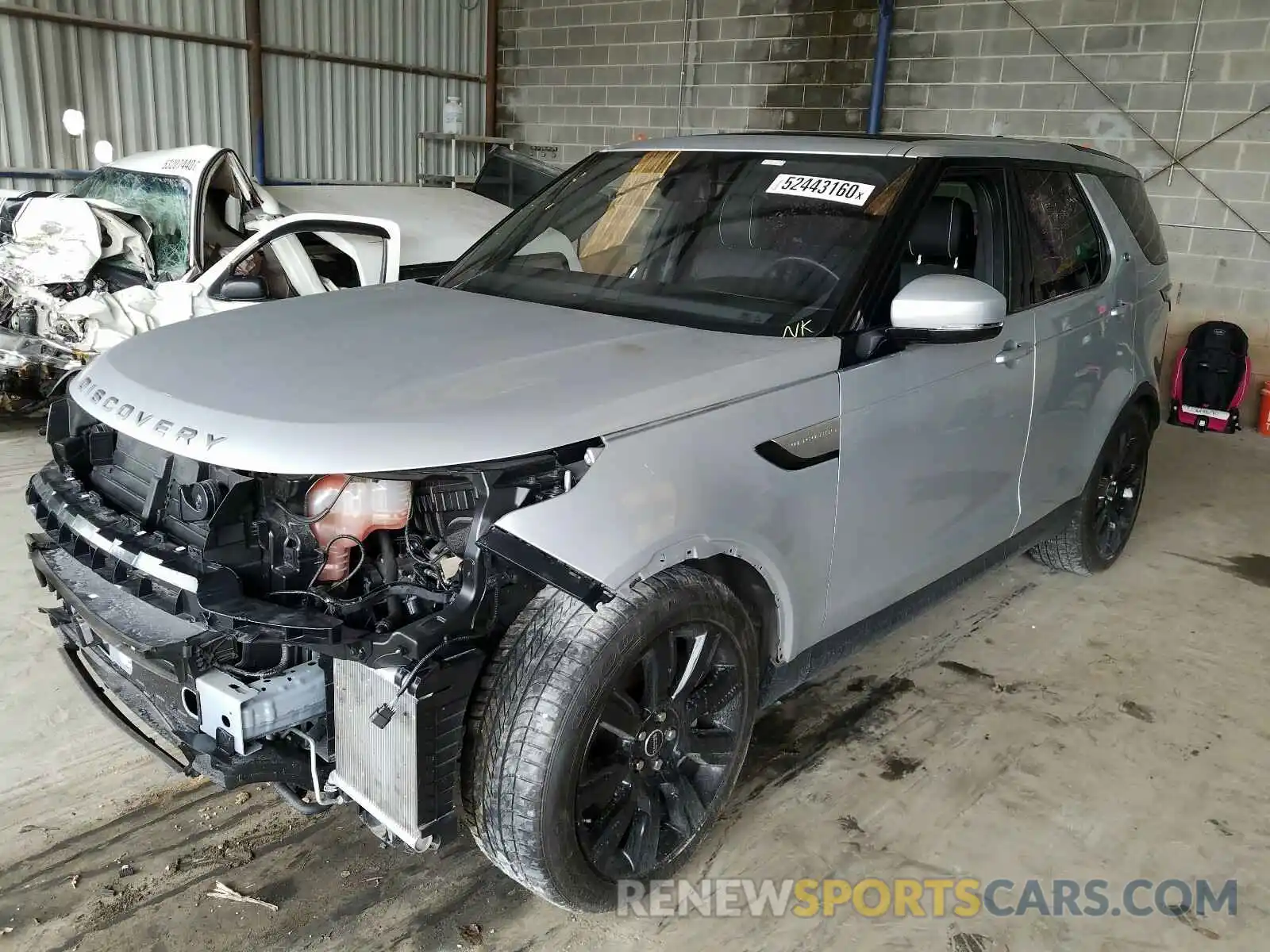 2 Photograph of a damaged car SALRR2RV1KA081197 LAND ROVER DISCOVERY 2019