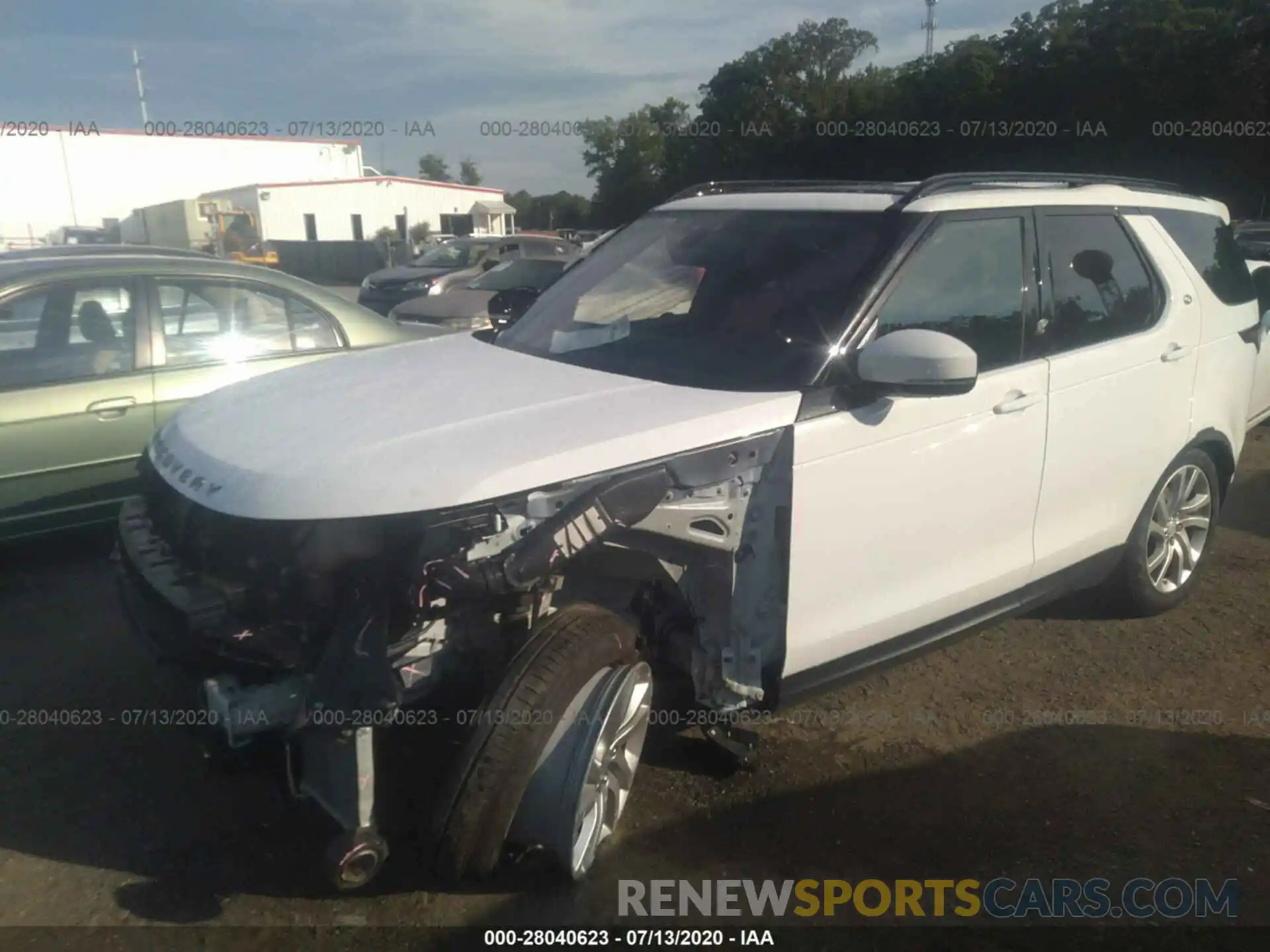 2 Photograph of a damaged car SALRR2RV1KA083676 LAND ROVER DISCOVERY 2019