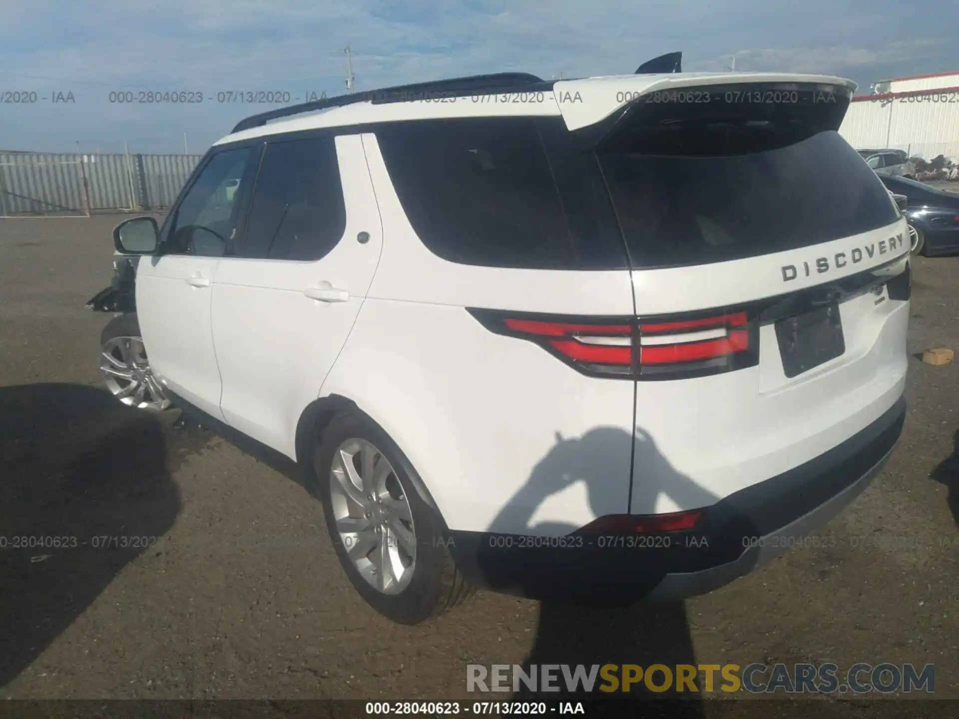 3 Photograph of a damaged car SALRR2RV1KA083676 LAND ROVER DISCOVERY 2019