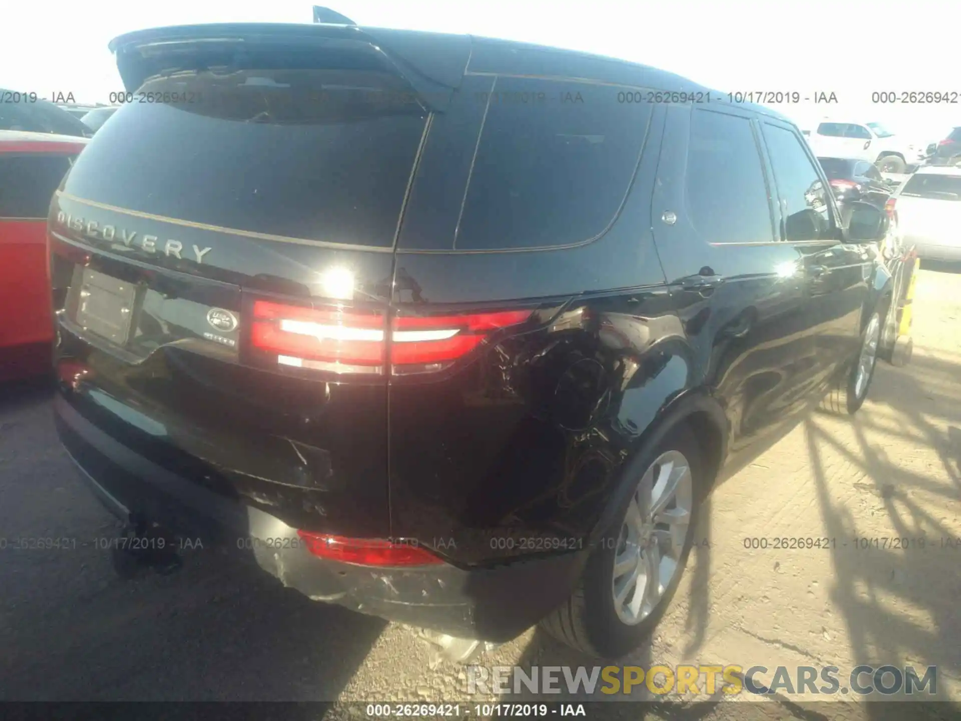 4 Photograph of a damaged car SALRR2RV2KA082911 LAND ROVER DISCOVERY 2019