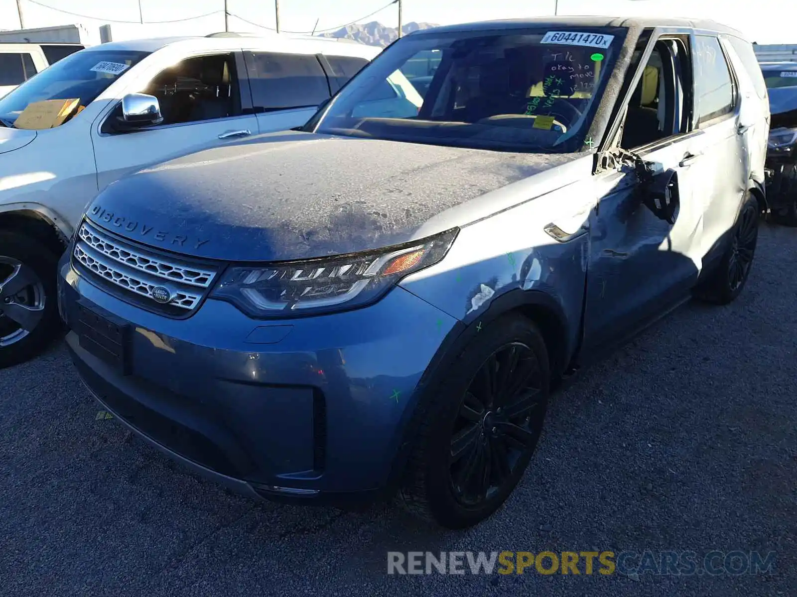 2 Photograph of a damaged car SALRR2RV3K2401419 LAND ROVER DISCOVERY 2019