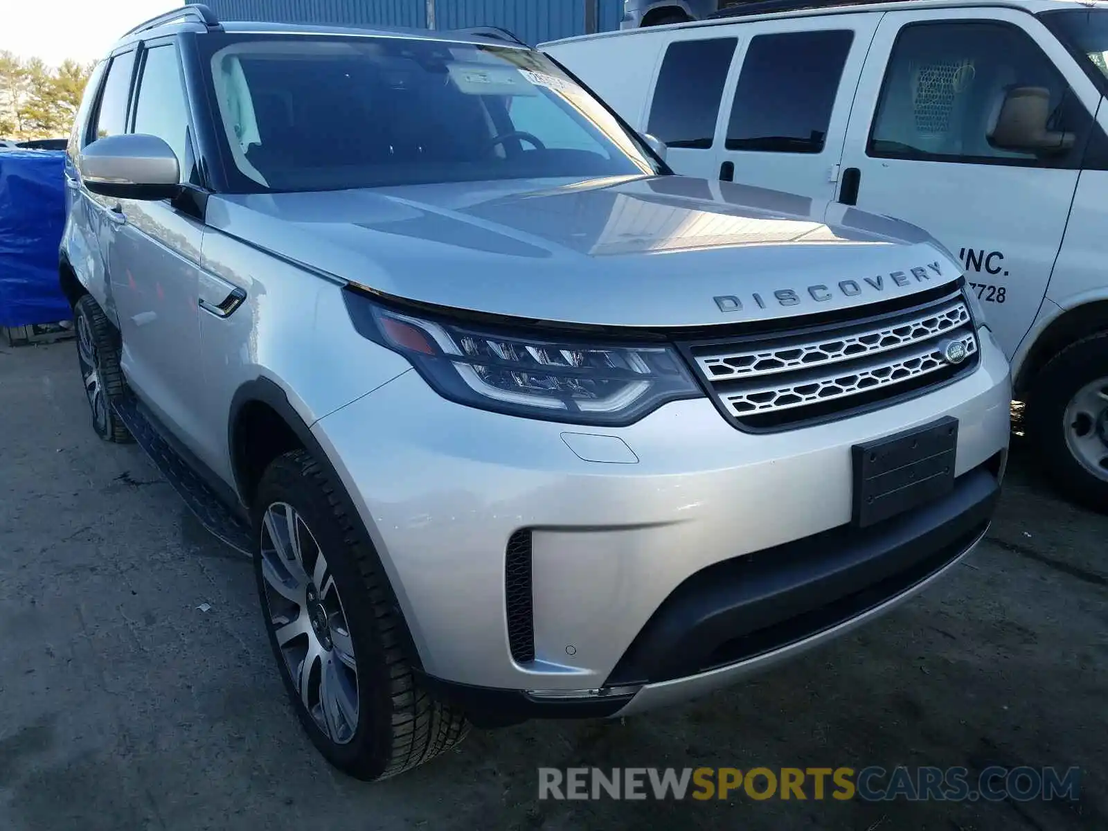 1 Photograph of a damaged car SALRR2RV5KA087696 LAND ROVER DISCOVERY 2019