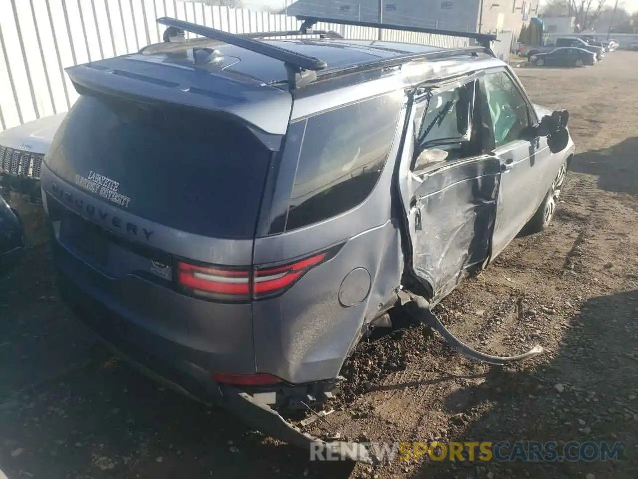 4 Фотография поврежденного автомобиля SALRR2RV6K2410891 LAND ROVER DISCOVERY 2019