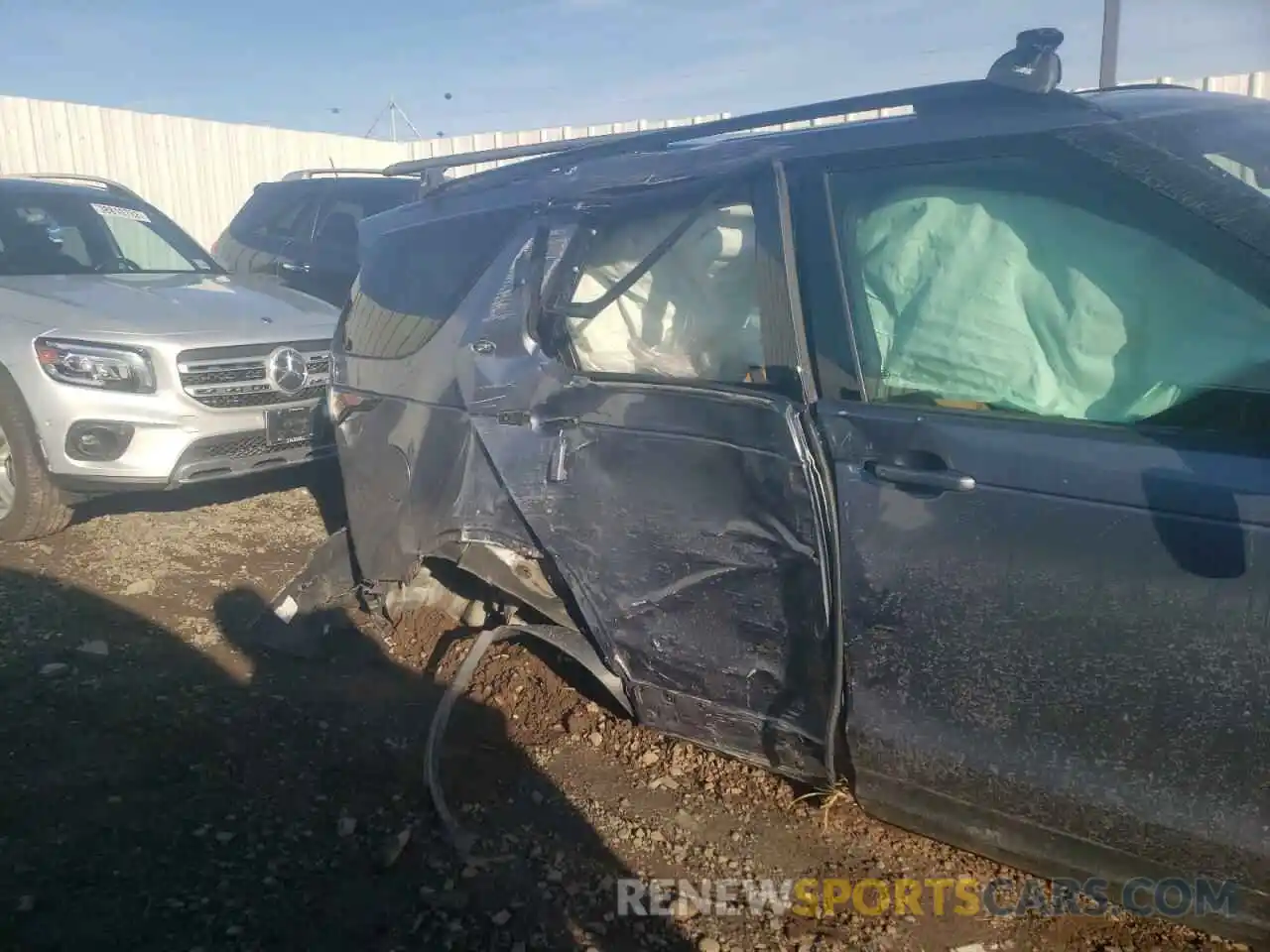 9 Photograph of a damaged car SALRR2RV6K2410891 LAND ROVER DISCOVERY 2019