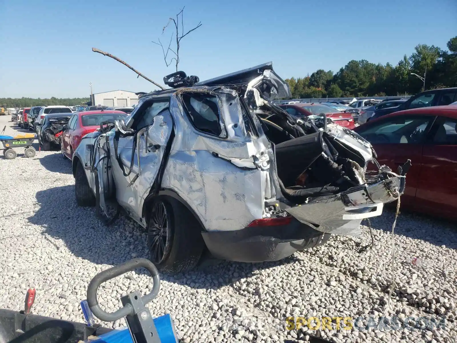 3 Photograph of a damaged car SALRR2RV8K2401688 LAND ROVER DISCOVERY 2019