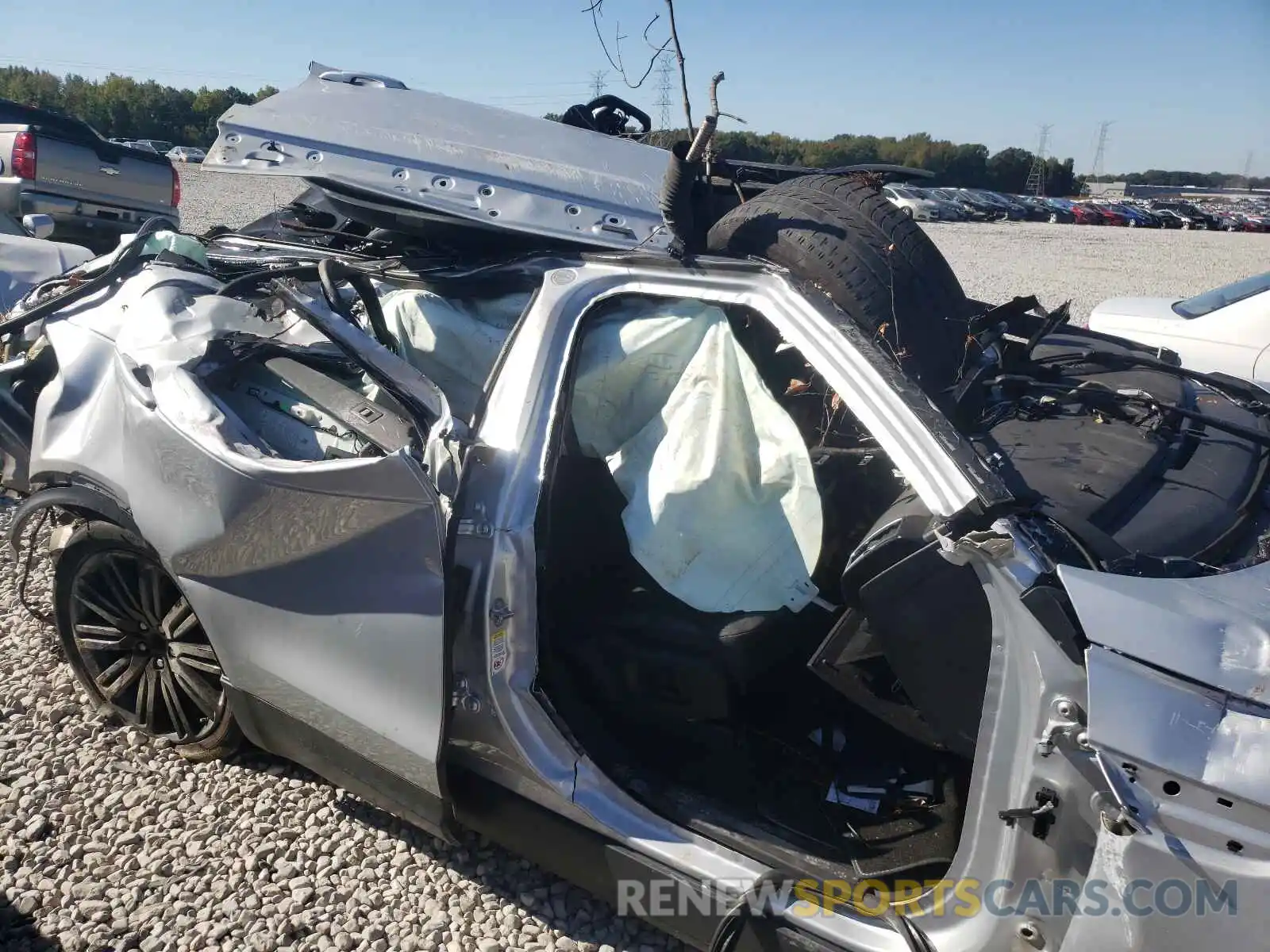 9 Photograph of a damaged car SALRR2RV8K2401688 LAND ROVER DISCOVERY 2019