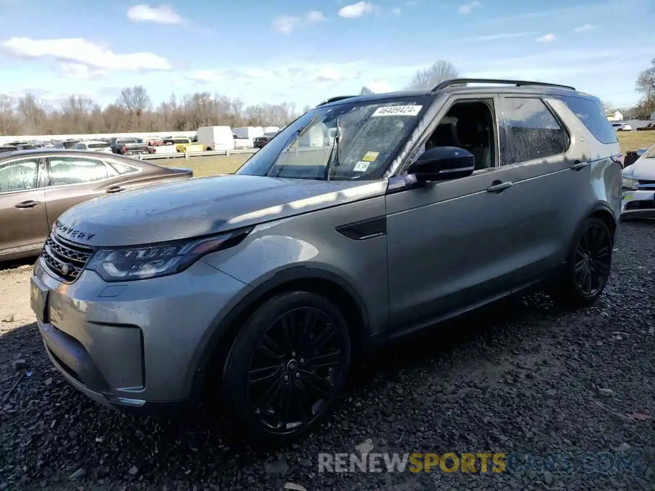 1 Photograph of a damaged car SALRR2RVXK2401689 LAND ROVER DISCOVERY 2019