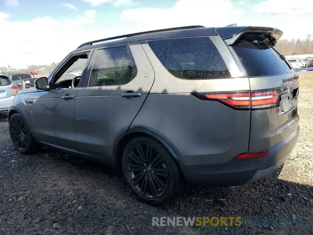 2 Photograph of a damaged car SALRR2RVXK2401689 LAND ROVER DISCOVERY 2019