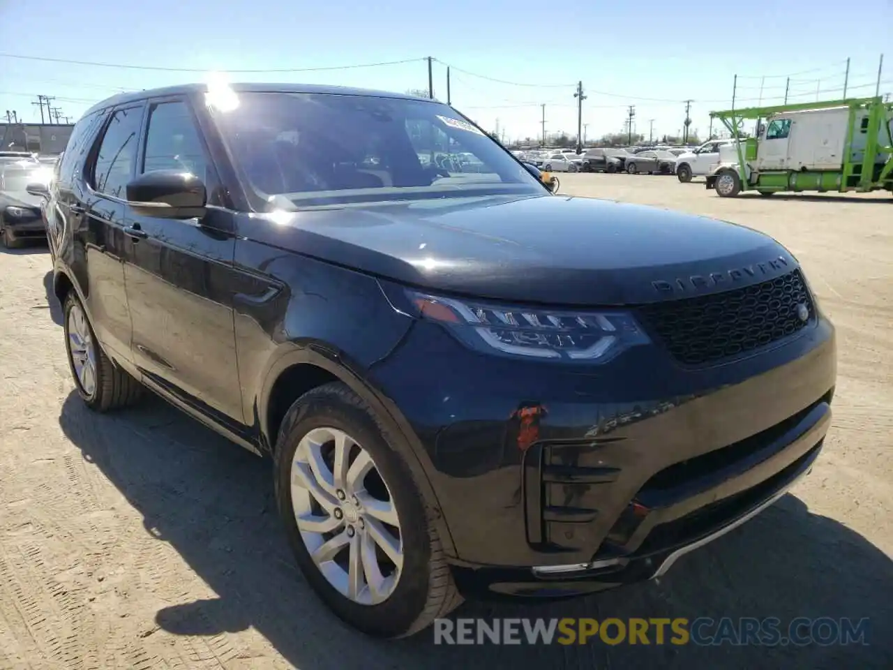 1 Фотография поврежденного автомобиля SALRR2RVXK2410862 LAND ROVER DISCOVERY 2019