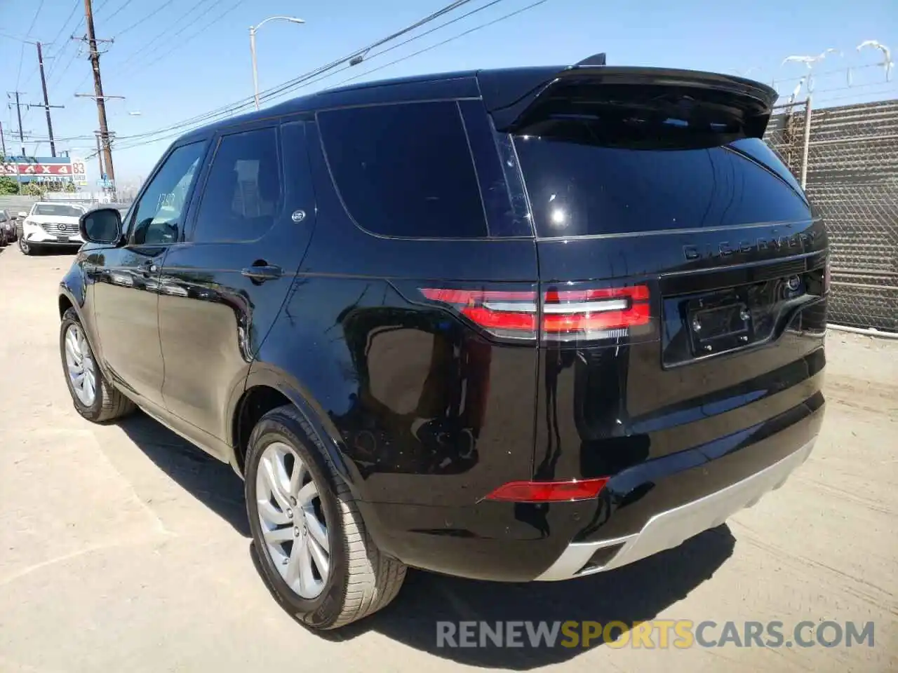 3 Photograph of a damaged car SALRR2RVXK2410862 LAND ROVER DISCOVERY 2019