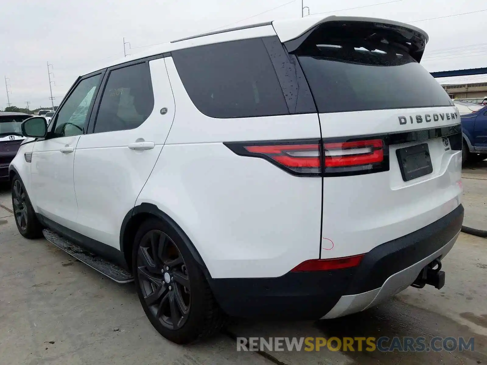 3 Photograph of a damaged car SALRR2RVXKA093526 LAND ROVER DISCOVERY 2019