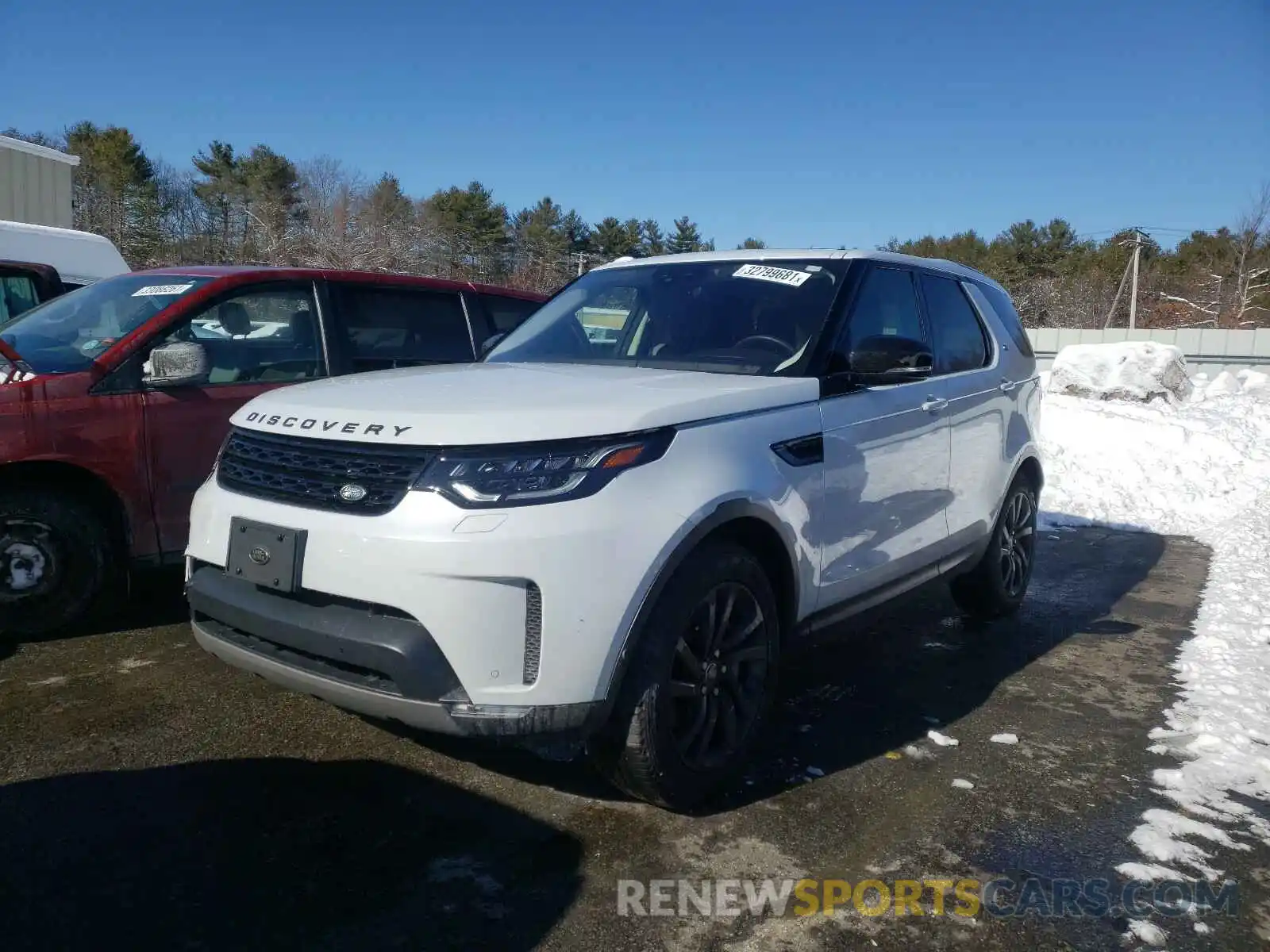 2 Фотография поврежденного автомобиля SALRT2RV3KA080800 LAND ROVER DISCOVERY 2019