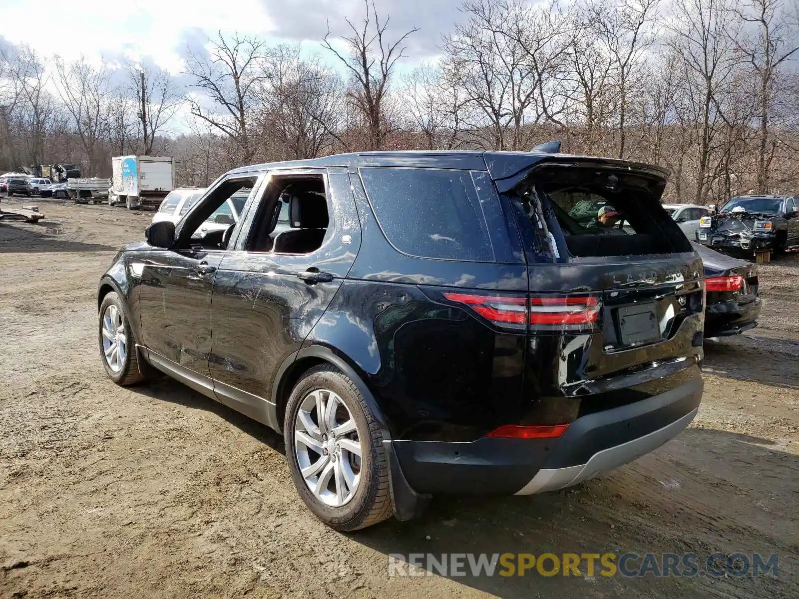 3 Photograph of a damaged car SALRT2RV3KA081400 LAND ROVER DISCOVERY 2019