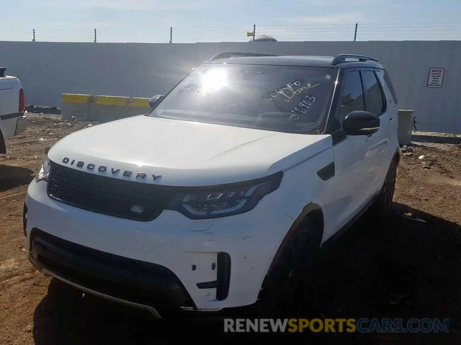 2 Photograph of a damaged car SALRT2RV3KA095930 LAND ROVER DISCOVERY 2019