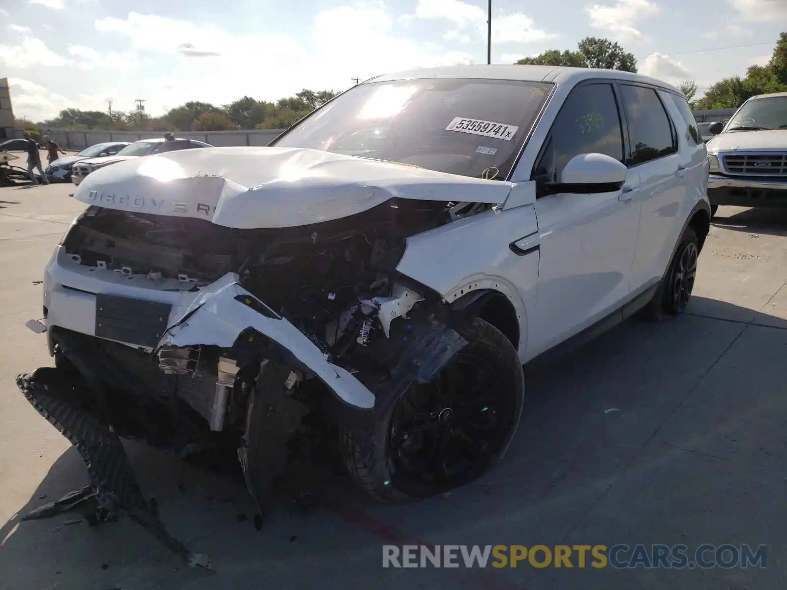 2 Photograph of a damaged car SALCJ2FX1LH834562 LAND ROVER DISCOVERY 2020