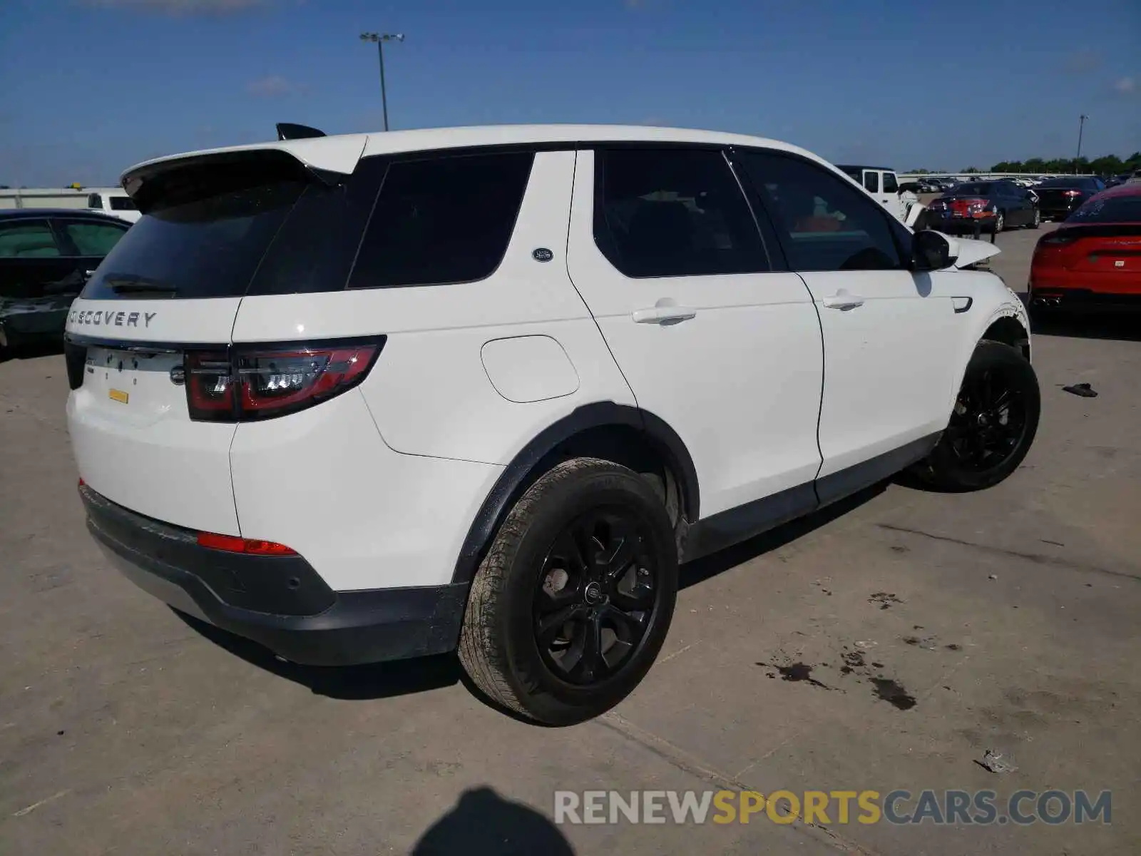 4 Photograph of a damaged car SALCJ2FX1LH834562 LAND ROVER DISCOVERY 2020