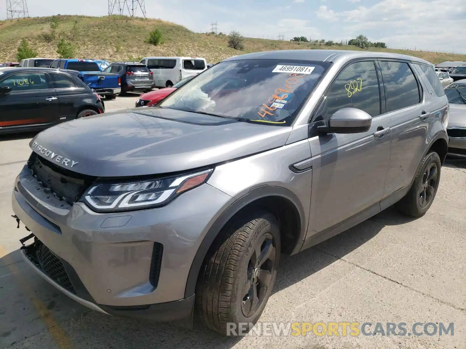 2 Photograph of a damaged car SALCJ2FX1LH861566 LAND ROVER DISCOVERY 2020