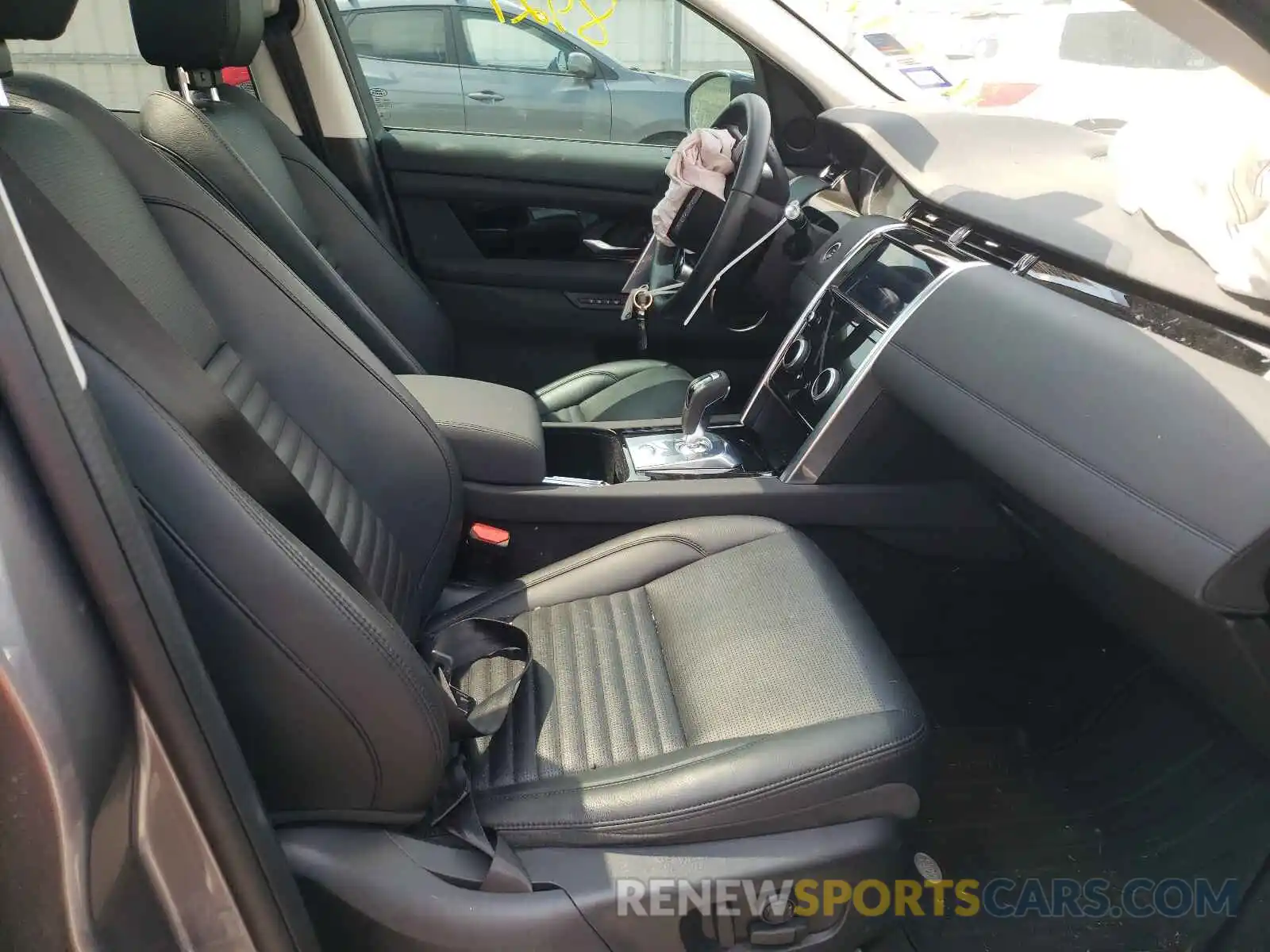 5 Photograph of a damaged car SALCJ2FX1LH861566 LAND ROVER DISCOVERY 2020