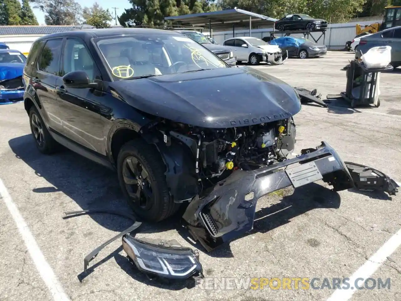 1 Photograph of a damaged car SALCJ2FX1LH862376 LAND ROVER DISCOVERY 2020