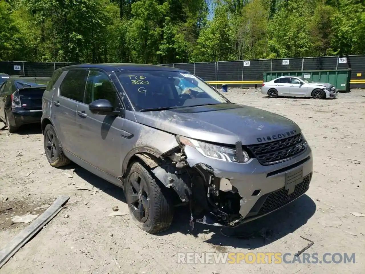 1 Photograph of a damaged car SALCJ2FX2LH833064 LAND ROVER DISCOVERY 2020