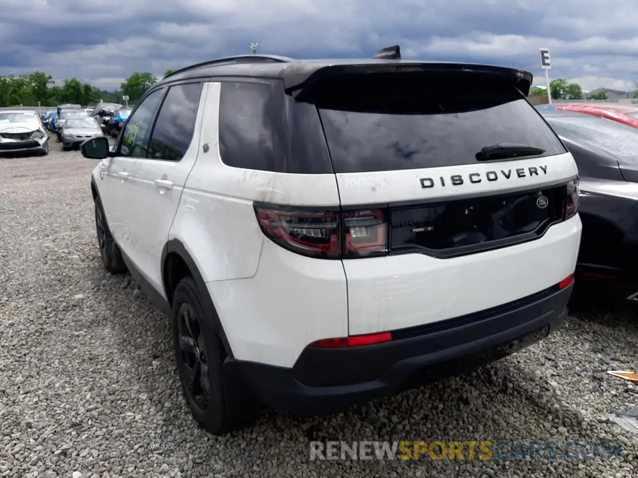 3 Photograph of a damaged car SALCJ2FX2LH878537 LAND ROVER DISCOVERY 2020