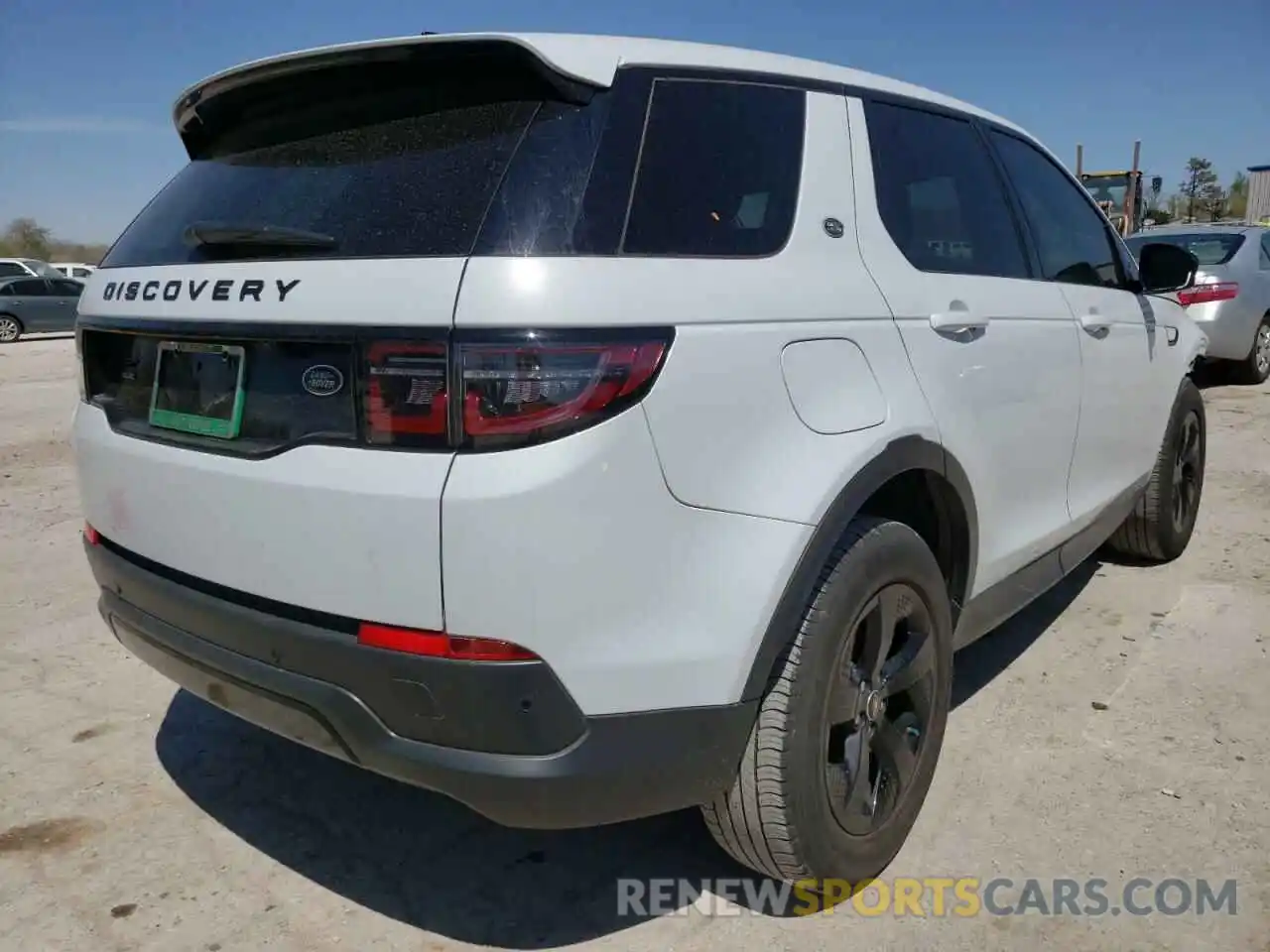 4 Photograph of a damaged car SALCJ2FX3LH841495 LAND ROVER DISCOVERY 2020