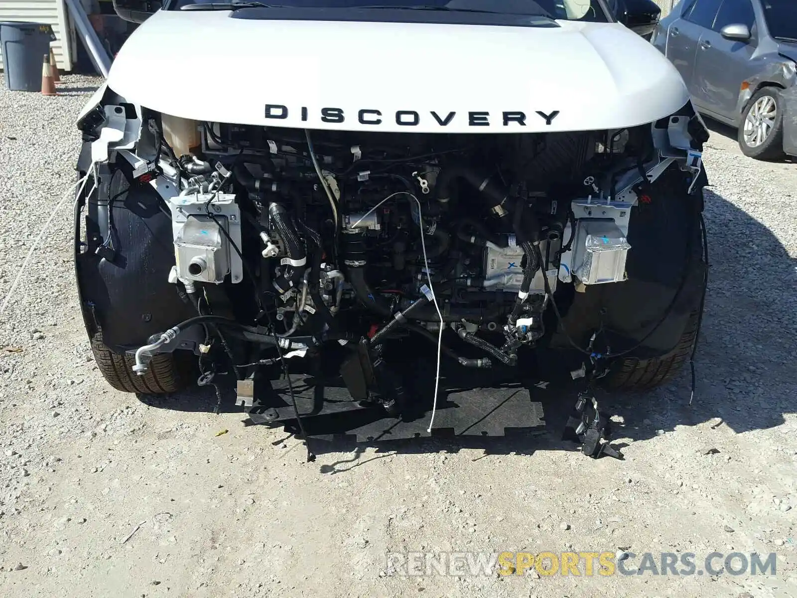 9 Photograph of a damaged car SALCJ2FX4LH846172 LAND ROVER DISCOVERY 2020