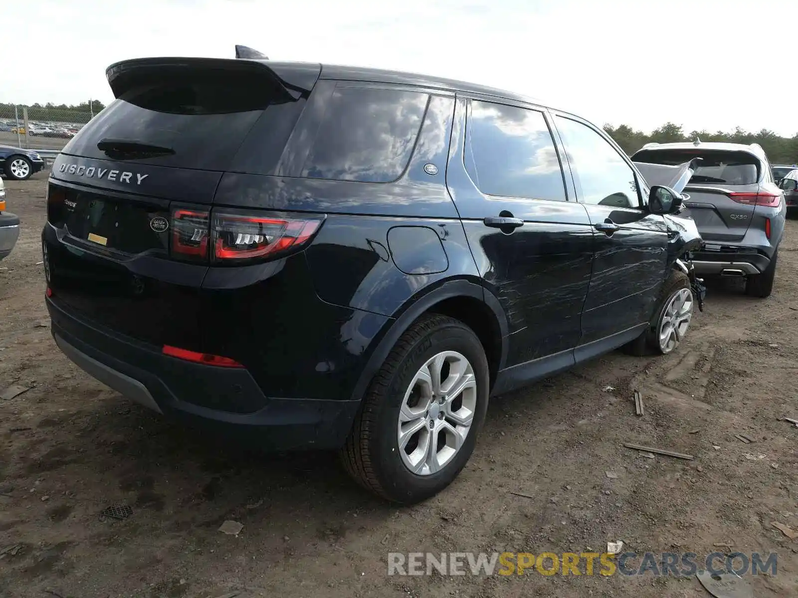 4 Photograph of a damaged car SALCJ2FX6LH875236 LAND ROVER DISCOVERY 2020