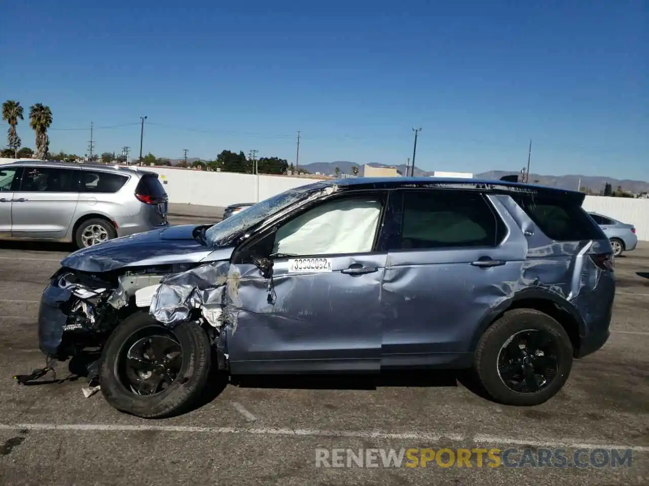 9 Photograph of a damaged car SALCJ2FX7LH852662 LAND ROVER DISCOVERY 2020