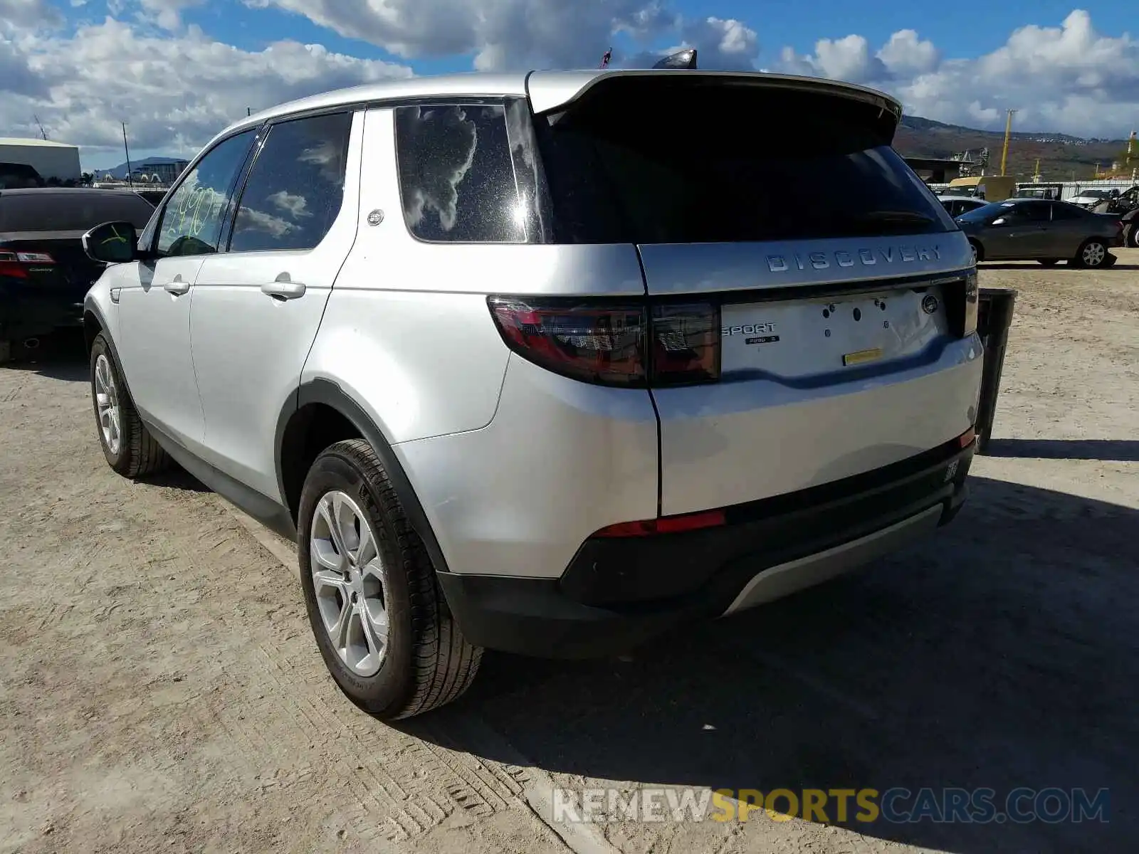 3 Photograph of a damaged car SALCJ2FX8LH851035 LAND ROVER DISCOVERY 2020