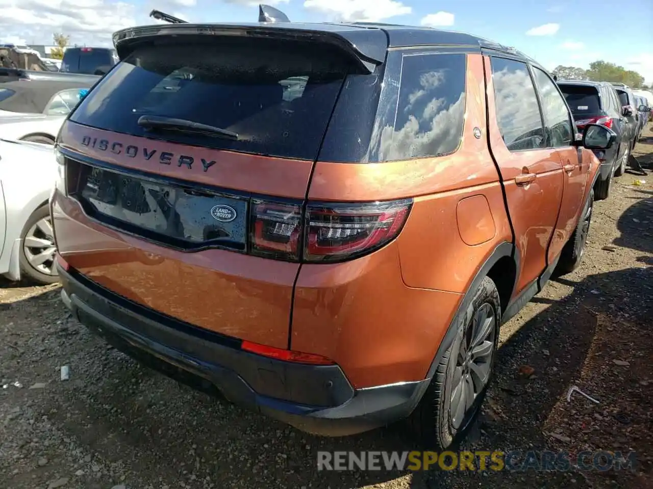 4 Photograph of a damaged car SALCJ2FX8LH880809 LAND ROVER DISCOVERY 2020