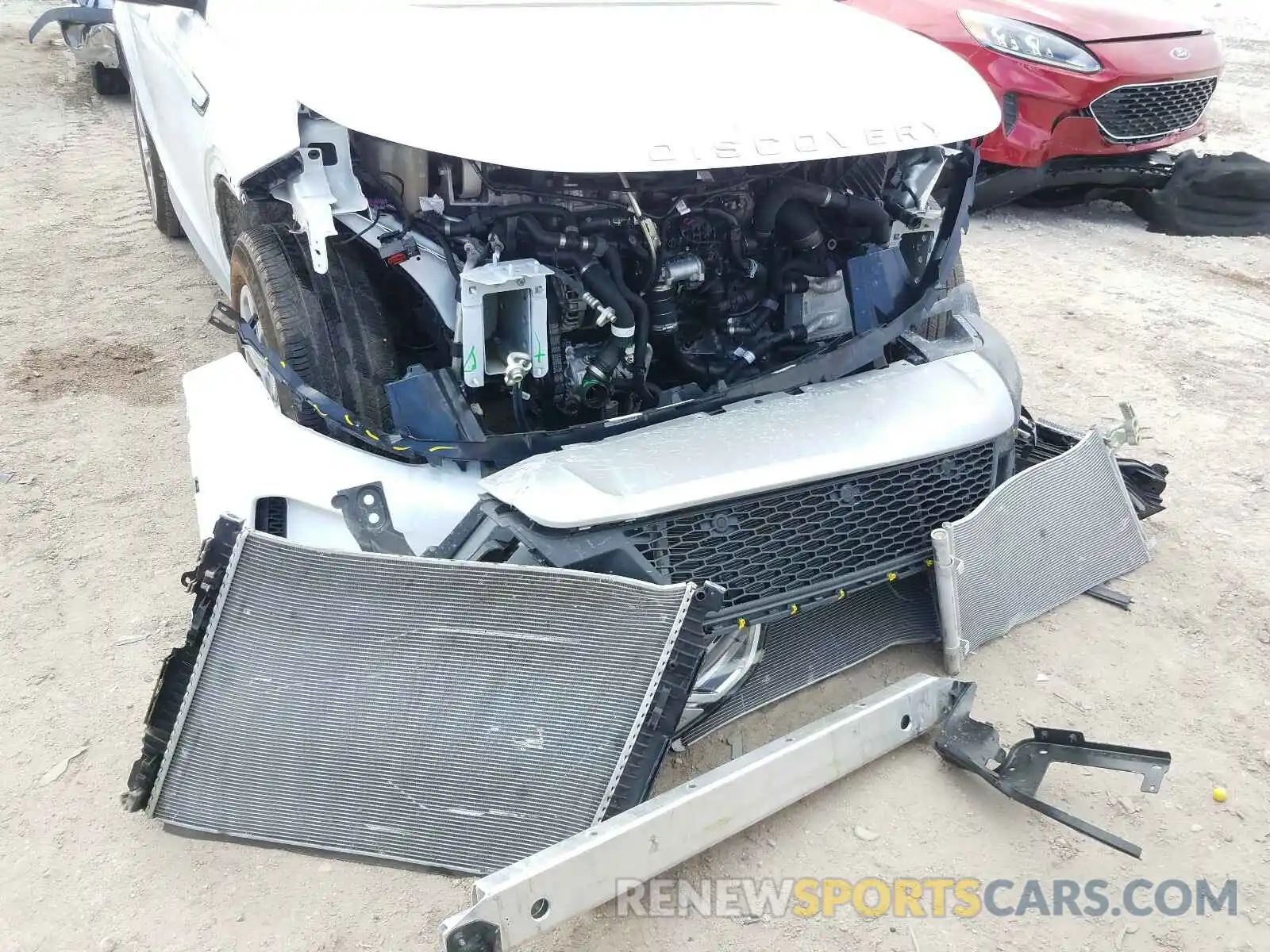 9 Photograph of a damaged car SALCJ2FX9LH850377 LAND ROVER DISCOVERY 2020
