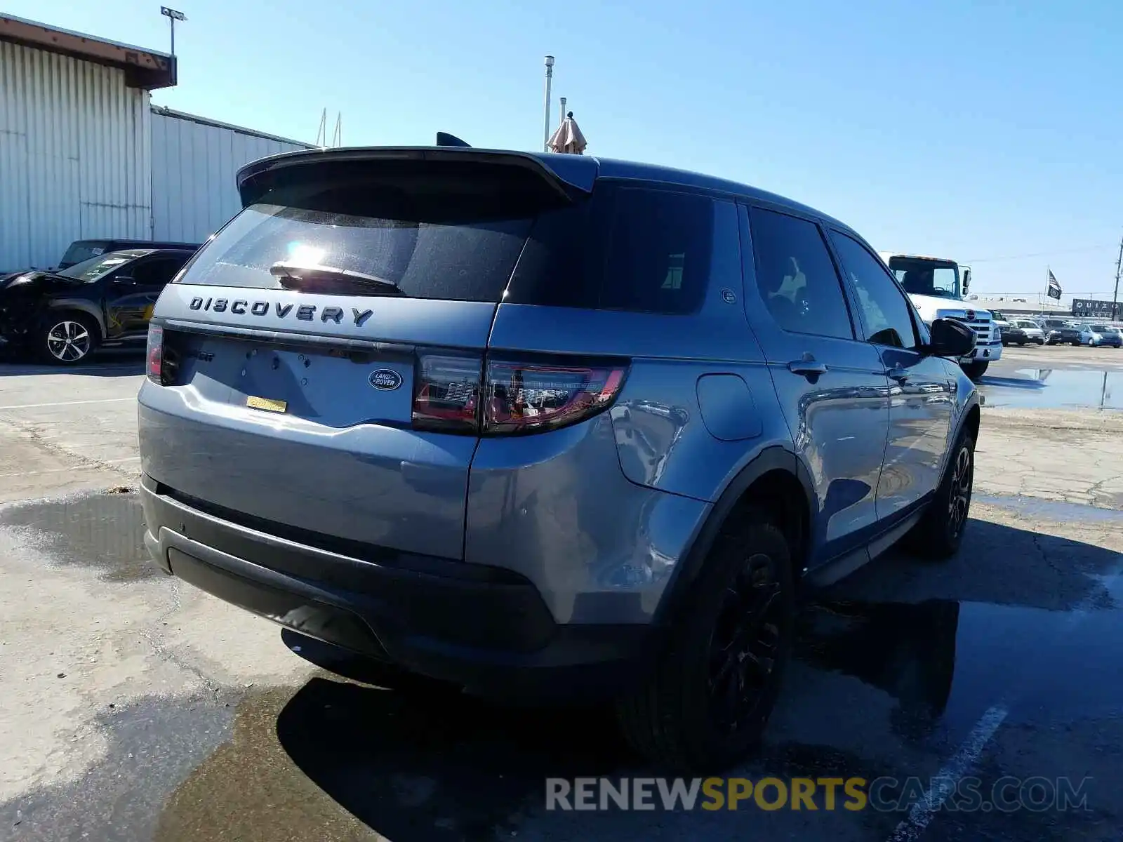 4 Photograph of a damaged car SALCJ2FX9LH852307 LAND ROVER DISCOVERY 2020