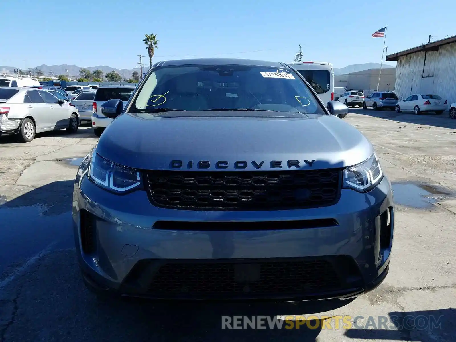 9 Photograph of a damaged car SALCJ2FX9LH852307 LAND ROVER DISCOVERY 2020