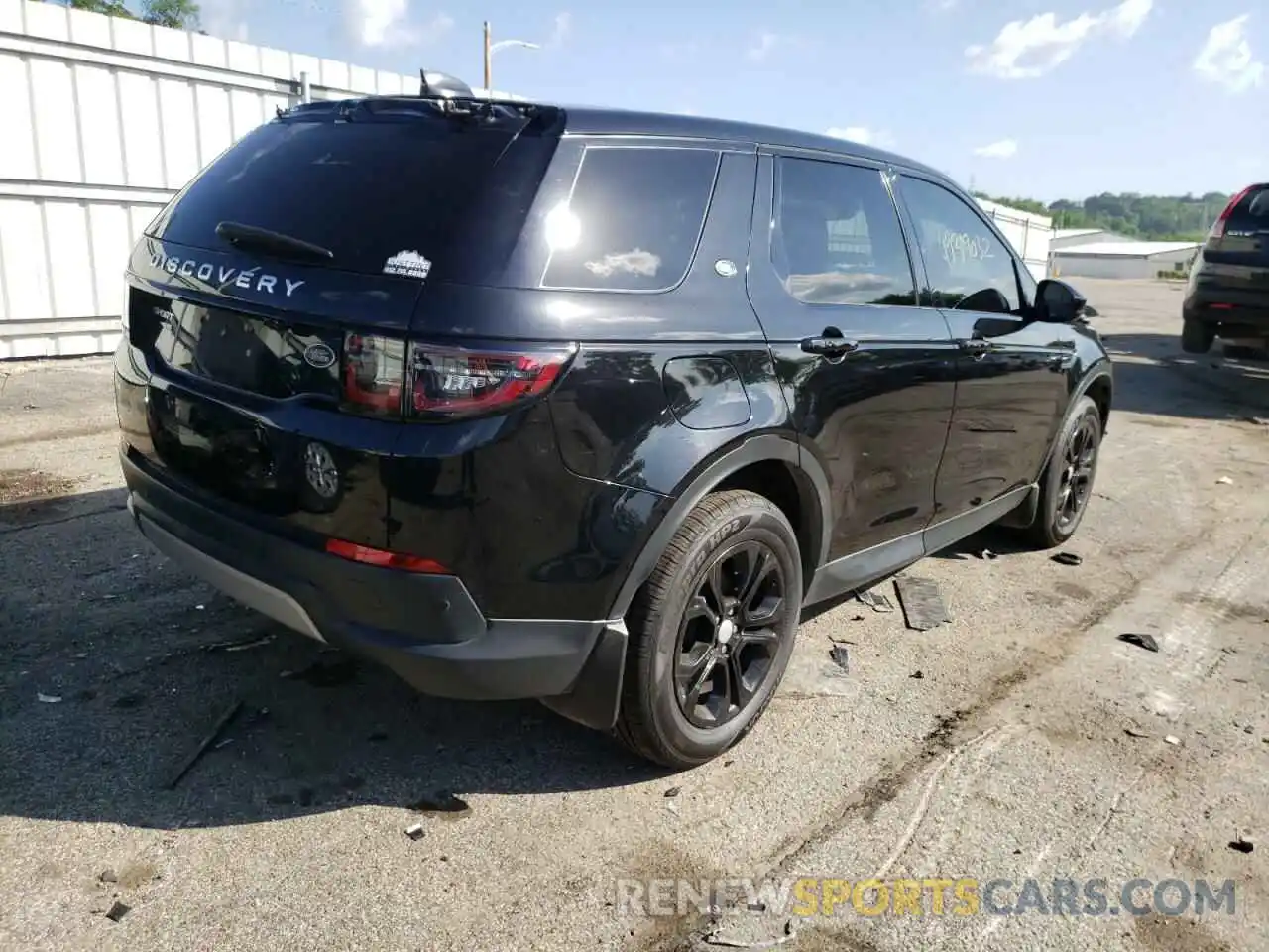 4 Photograph of a damaged car SALCJ2FXXLH836942 LAND ROVER DISCOVERY 2020