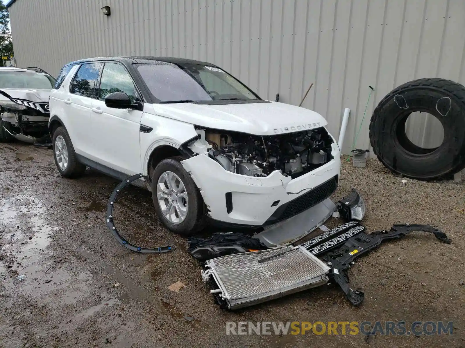 1 Photograph of a damaged car SALCK2FX0LH834436 LAND ROVER DISCOVERY 2020