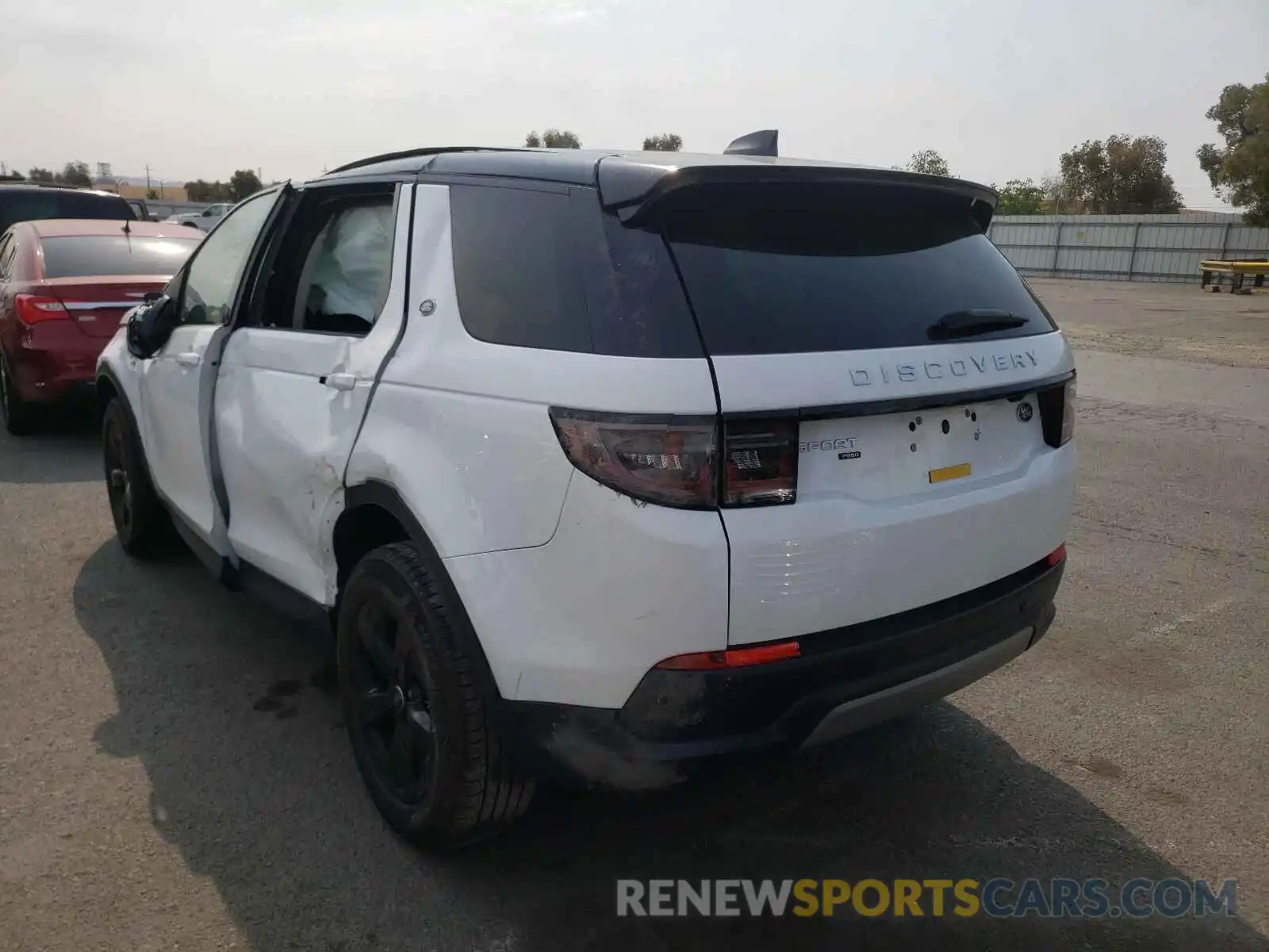 3 Photograph of a damaged car SALCK2FX0LH836204 LAND ROVER DISCOVERY 2020