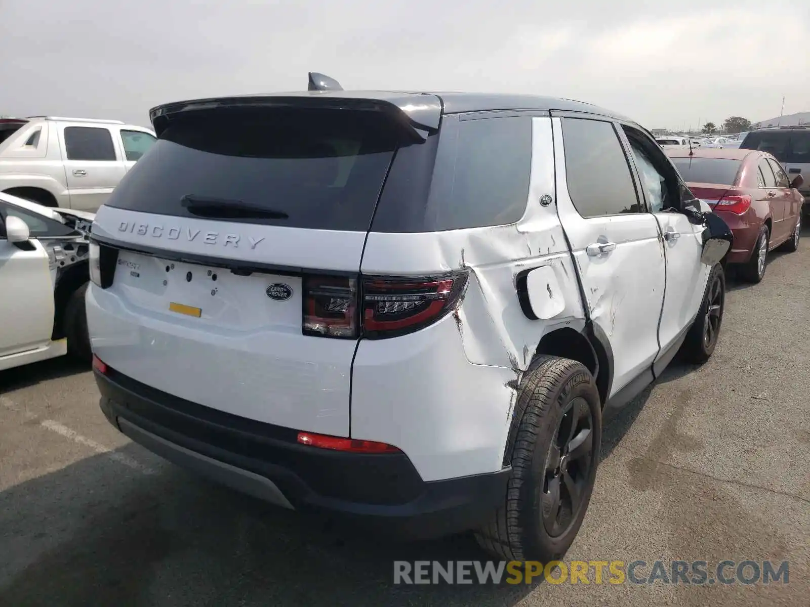 4 Photograph of a damaged car SALCK2FX0LH836204 LAND ROVER DISCOVERY 2020