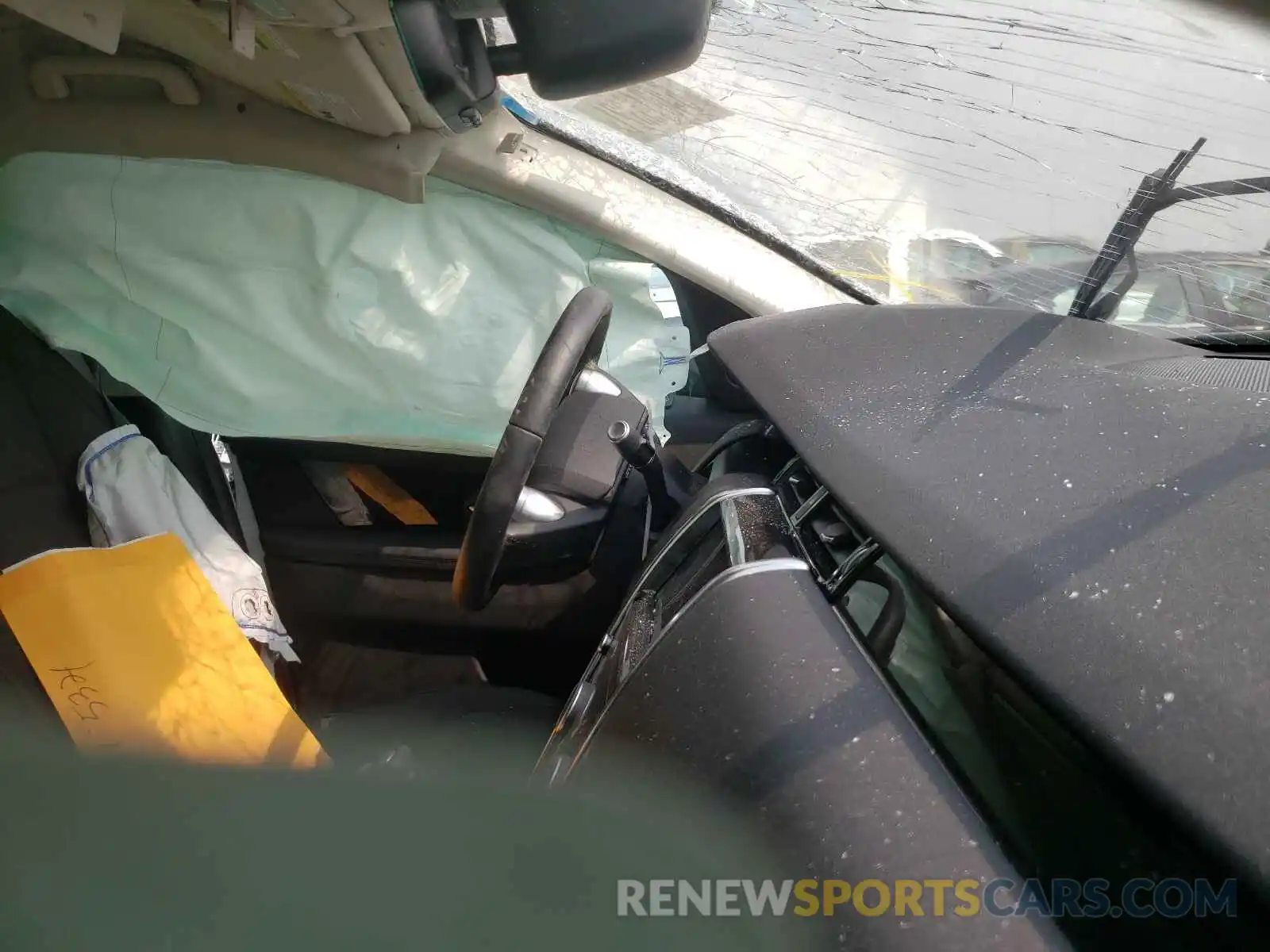 5 Photograph of a damaged car SALCK2FX0LH836204 LAND ROVER DISCOVERY 2020