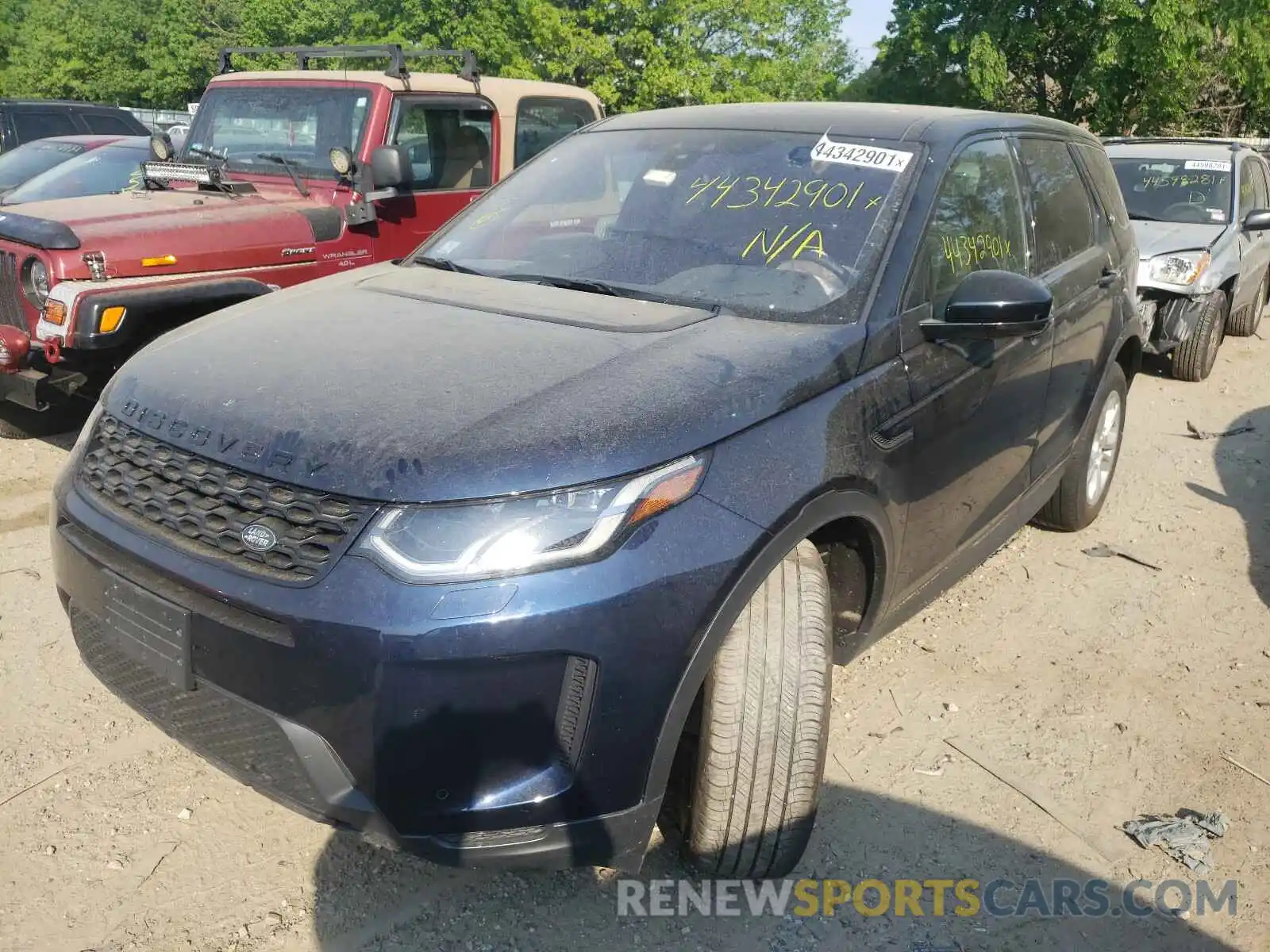 2 Photograph of a damaged car SALCK2FX6LH838491 LAND ROVER DISCOVERY 2020