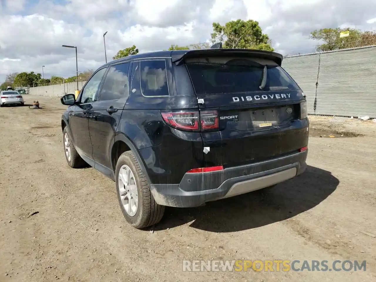 3 Photograph of a damaged car SALCK2FX7LH866560 LAND ROVER DISCOVERY 2020