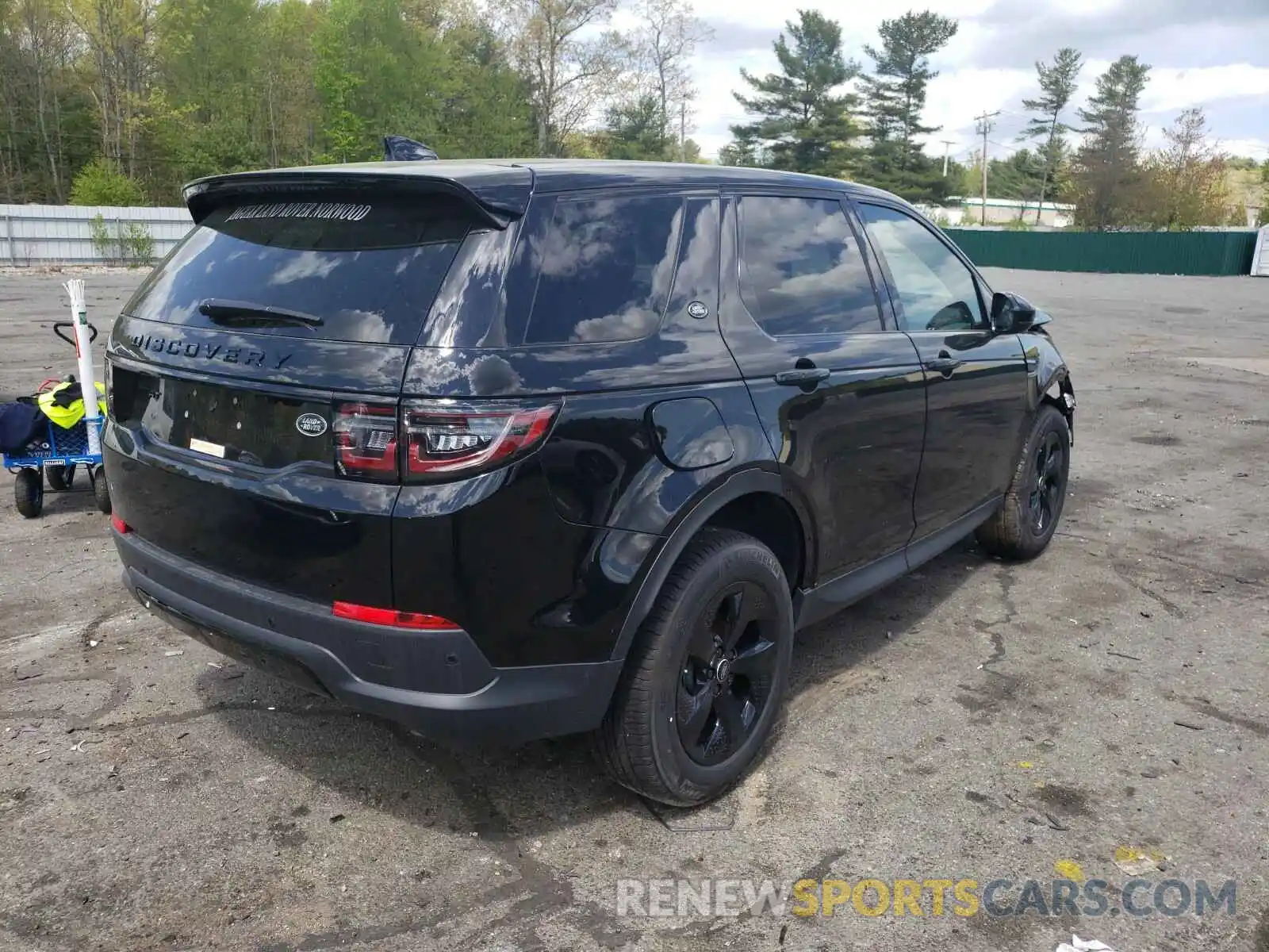 4 Photograph of a damaged car SALCK2FXXLH874071 LAND ROVER DISCOVERY 2020