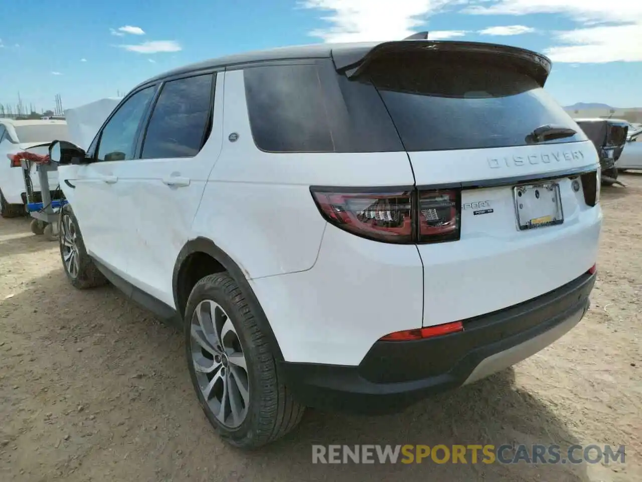 3 Photograph of a damaged car SALCP2FX1LH842028 LAND ROVER DISCOVERY 2020