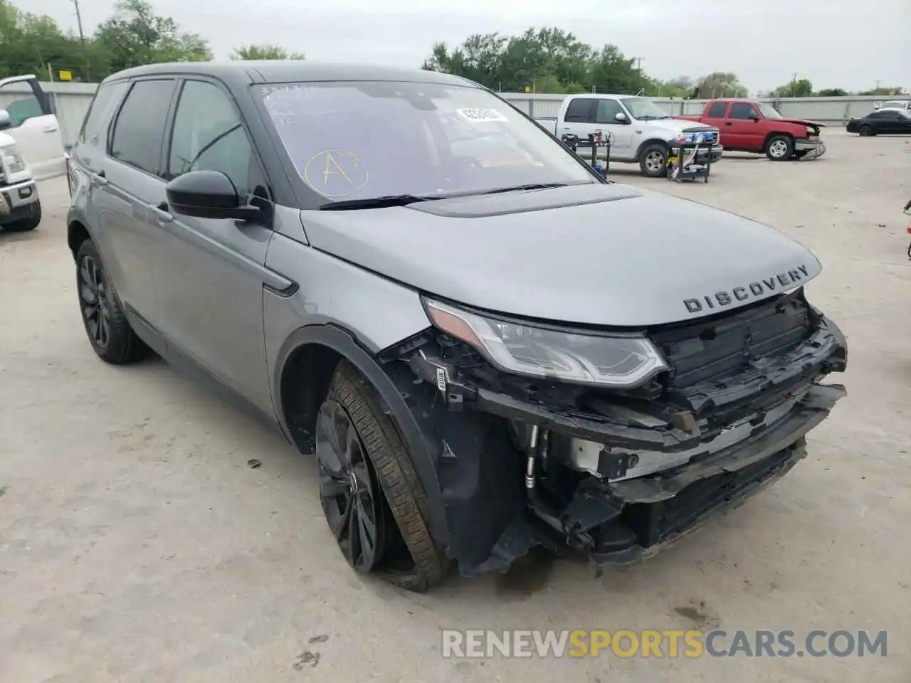 1 Photograph of a damaged car SALCP2FX4LH858241 LAND ROVER DISCOVERY 2020