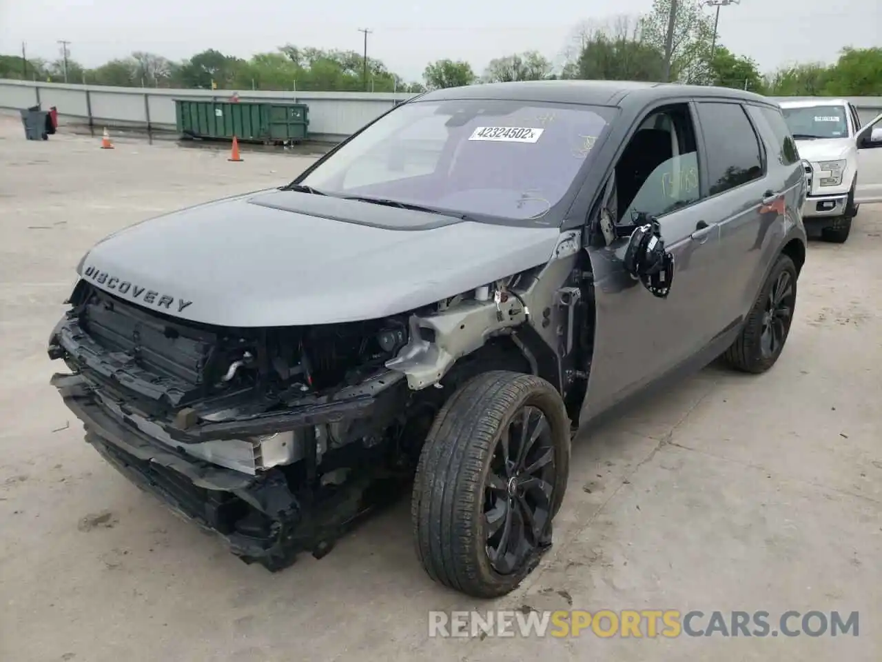 2 Photograph of a damaged car SALCP2FX4LH858241 LAND ROVER DISCOVERY 2020