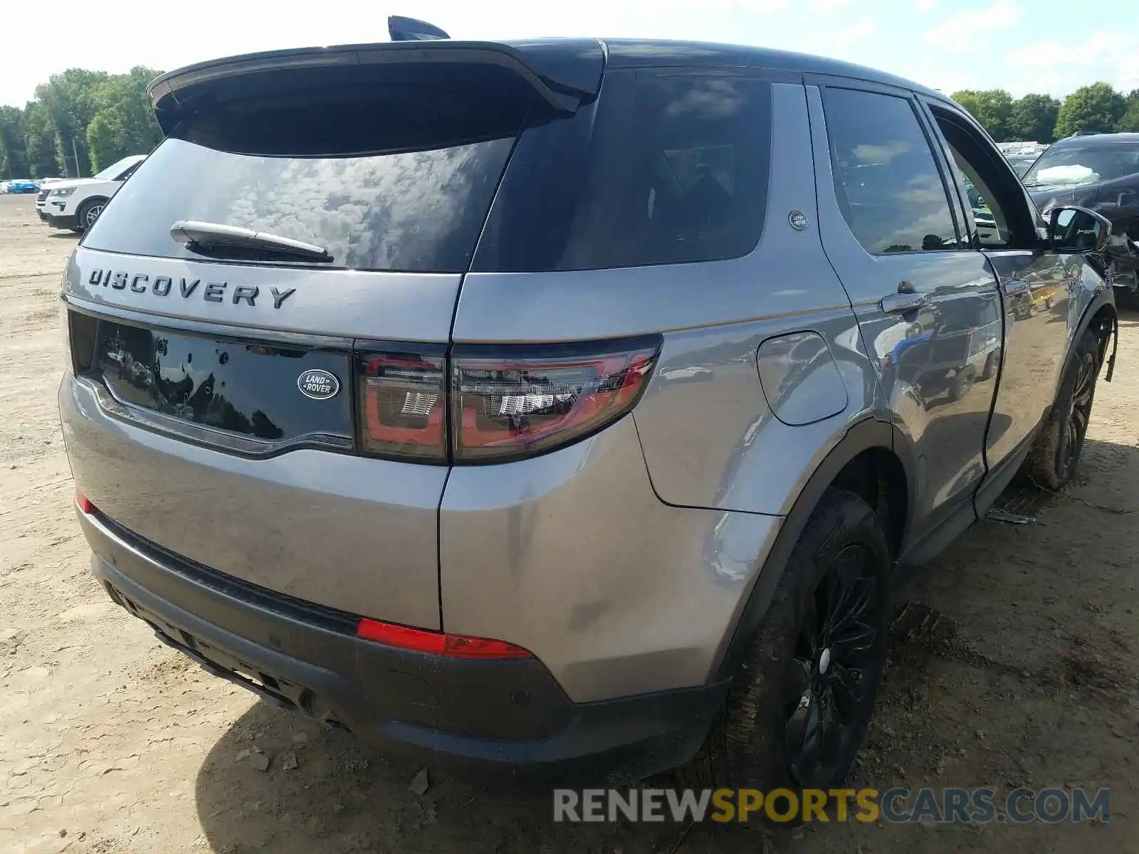 4 Photograph of a damaged car SALCP2FX7LH840865 LAND ROVER DISCOVERY 2020