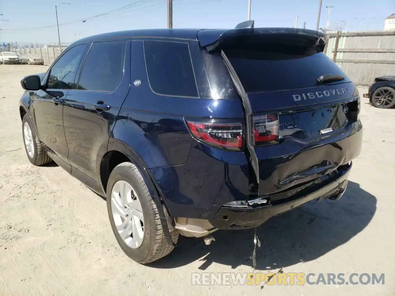 3 Photograph of a damaged car SALCT2FX0LH844378 LAND ROVER DISCOVERY 2020