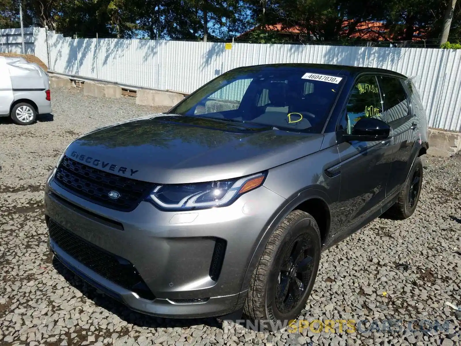 2 Photograph of a damaged car SALCT2FX2LH849503 LAND ROVER DISCOVERY 2020