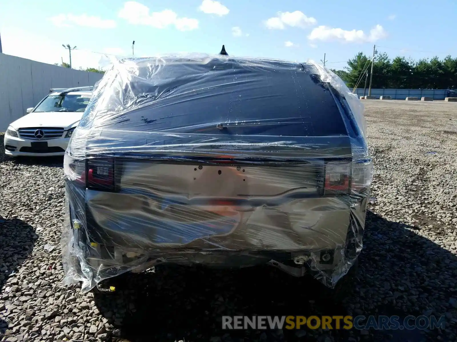 9 Photograph of a damaged car SALCT2FX2LH849503 LAND ROVER DISCOVERY 2020